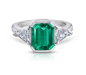 2.00 Cts Emerald Ring 2.00 Cts Emerald Ring